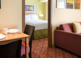 Sonesta Simply Suites Phoenix Scottsdale 5