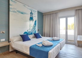 Sol Bahía Ibiza Suites 5