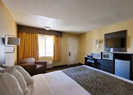 Ramada by Wyndham Flagstaff East 4