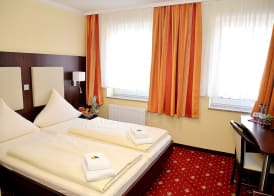 Hotel Neugrabener Hof 5