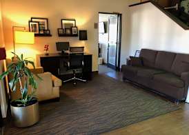 Blankenbaker Inn by IHG 5