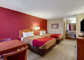 Mill Tree Inn Millington 5