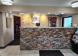 Quality Inn Middleburg Heights near Cleveland Airport 3