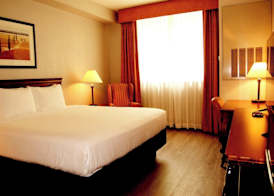 Staywell Inn & Suites 2