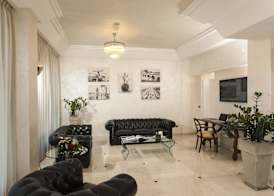 Hotel Du Soleil 2