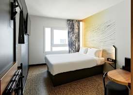 B&B HOTEL Paris Ivry Quai de Seine 4