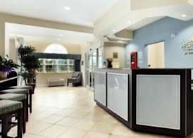 Microtel Inn & Suites by Wyndham Spring Hill/Weeki Wachee 3