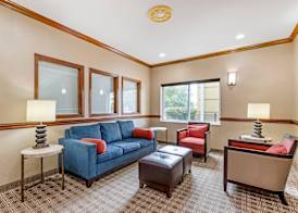 Comfort Inn & Suites East Moline near I-80 5