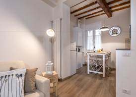 Santa Croce Place by Mmega 5