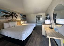 Days Inn by Wyndham Fort Myers 2