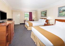 Super 8 by Wyndham Dalton/Convention Center Area 4