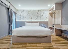Hyde Park Hotel Bangkok 5