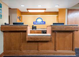 Days Inn by Wyndham Pittsburgh-Harmarville 3