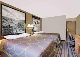 Super 8 by Wyndham Elkins 5