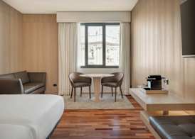 AC Hotel Málaga Palacio by Marriott 4