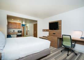 Holiday Inn Express & Suites ROCKY MOUNT/SMITH MTN LAKE by IHG 5