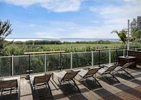 Hampton Inn & Suites Ocean City/Bayfront-Convention Center 2