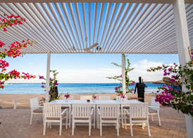 HOTEL FORT ARABESQUE BEACH RESORT 2