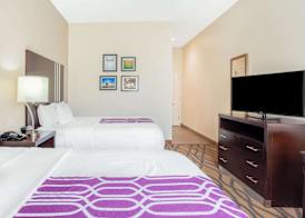 La Quinta by Wyndham Luling 5