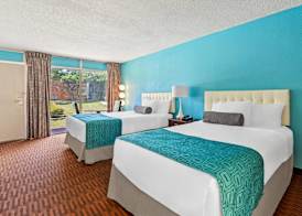Howard Johnson by Wyndham Albany 5