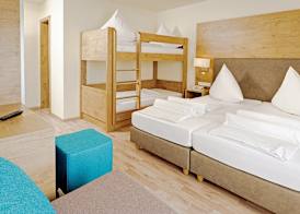 Hotel Mythos 4