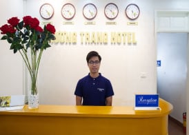 Phuong Trang Hotel 3