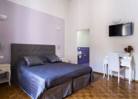 Live Florence Guest House 5