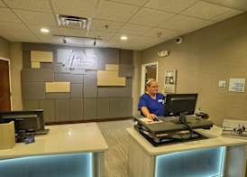 Holiday Inn Express & Suites PELL CITY by IHG 4