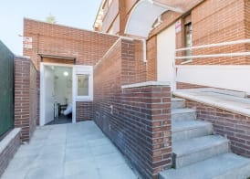 AYZ Ulises - Auto check-in property 5