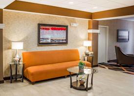 Comfort Suites Lewisburg near University 2