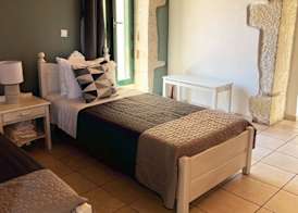 Skandalis Apartments with pool 3