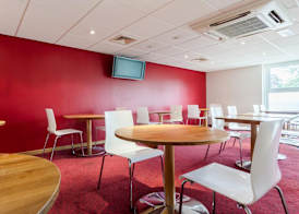 Travelodge Camberley 3