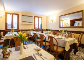 Hotel Mercurio 5