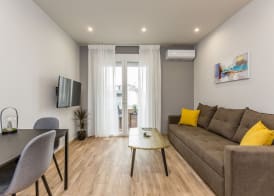 Raise Athens Metro Apartments 3