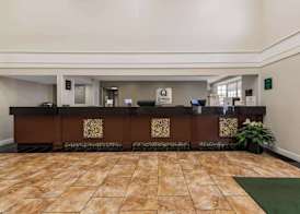 Quality Inn Saint Louis Airport 2