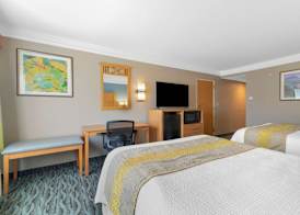Best Western PLUS Executive Court Inn & Conference Center 4