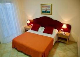 Hotel Teti 2