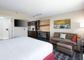 TownePlace Suites By Marriott Las Vegas Stadium District 5