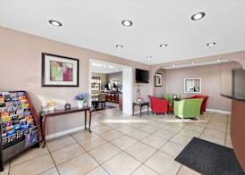Days Inn by Wyndham Brownsville 4