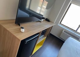Days Inn & Suites by Wyndham Jamaica JFK Airport 4