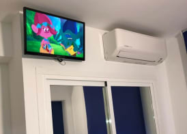 Click & Room 3