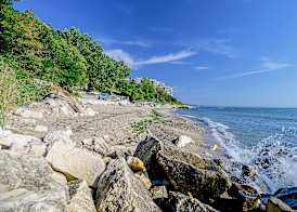 Royal Beach 2