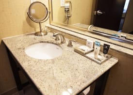 Crowne Plaza HOUSTON GALLERIA AREA by IHG 5
