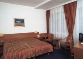 AXA Hotel 3