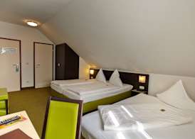 Hotel Demas München-Unterhaching 5