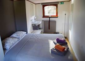 BnB Boat 3