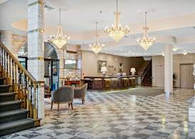 Chateau Big Bear Boutique Hotel, BW Signature Collection 2
