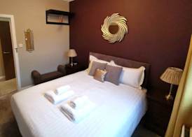 Friars Wynd Guest Rooms 2