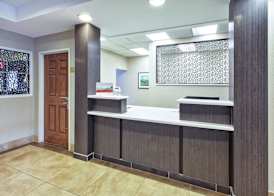 Candlewood Suites INDIANAPOLIS AIRPORT by IHG 3
