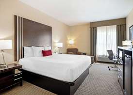 Best Western Plus Howe Inn 5